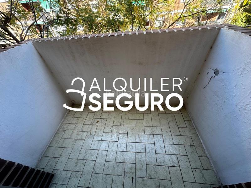 Foto 6519ca3e-bf85-4afb-99a4-baa41531fa94. Miete etagenwohnung mit parking in Barrio de Patraix Valencia