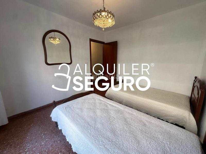 Foto 6d1e9080-fc68-4c6f-aa1f-16165693dd7f. Miete etagenwohnung mit parking in Barrio de Patraix Valencia