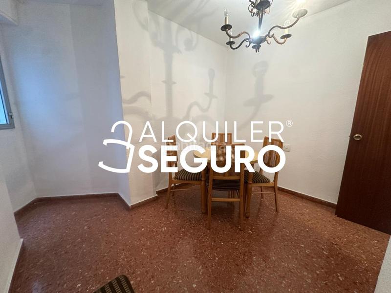 Foto be4dc01f-b5b5-4640-8bda-5a8151265ad2. Miete etagenwohnung mit parking in Barrio de Patraix Valencia