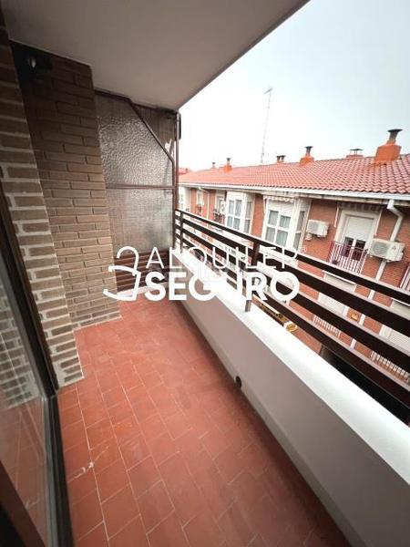 Foto 90bd275b-f017-41ec-98e6-fb7f69e5874f. Miete etagenwohnung mit heizung in Centro Getafe