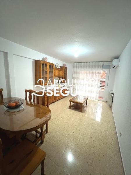 Foto 09a63919-4e12-4aaa-ab71-95f79b32a7b5. Rent flat with heating in Centro Getafe