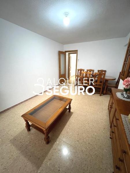 Foto 6e6dcafb-1206-4795-ade9-86bc4f613637. Rent flat with heating in Centro Getafe