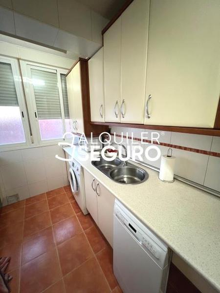 Foto df4ee9cf-c040-4b66-8856-08c960addf63. Alquiler piso  c estafeta en Villaverde Alto Madrid