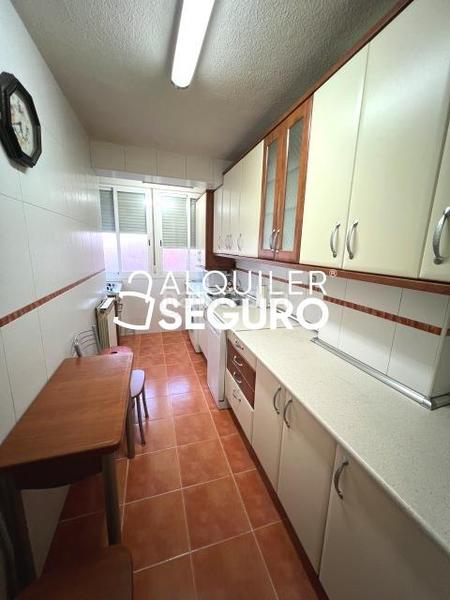 Foto 0d0d4872-6e9b-438d-9553-53f2cf87f3bd. Location appartement avec chauffage dans Villaverde Alto Madrid