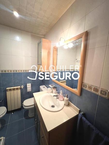 Foto 447a0b6b-50ce-4600-9e1f-ad524ce7fb0a. Rent flat with heating in Villaverde Alto Madrid