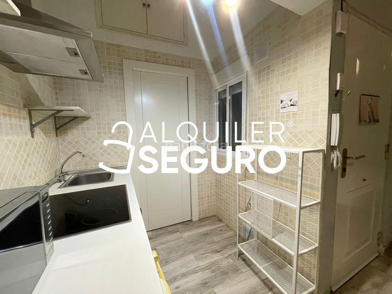 Foto 3018b5d1-5e9f-4154-8c13-86567e591311. Miete studiowohnung mit heizung in Almendrales Madrid