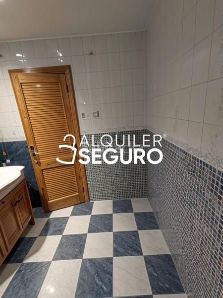 Foto 6fa7fc94-318b-46ea-a006-63634230da7b. Alquiler piso  c del porvenir en Parque Miraflores Zaragoza