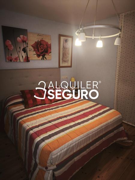 Foto 0576ea90-991f-4497-ac0d-ffdfb8d8d21b. Miete etagenwohnung mit heizung in Parque Miraflores Zaragoza