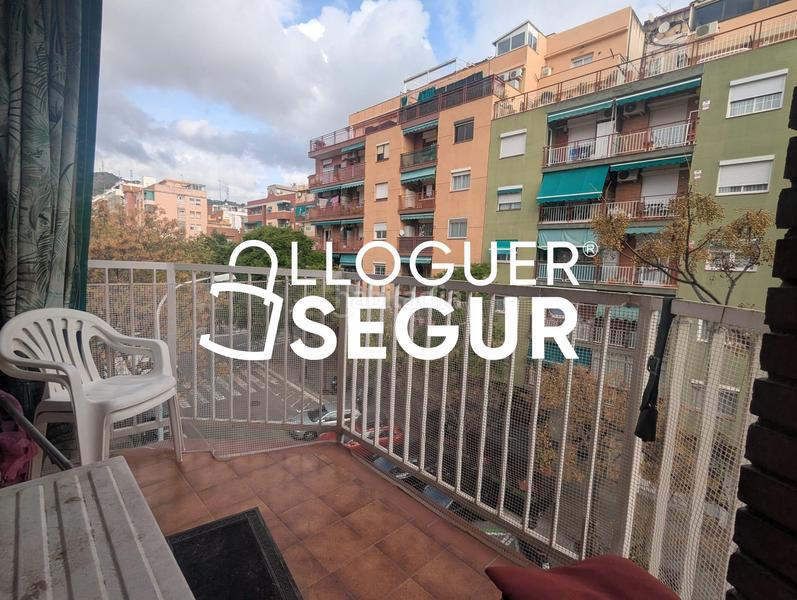 Foto 2d2d7118-bb3e-4d60-863b-f3c9fb1b84cf. Alquiler piso  c de baltasar gracián en Prosperitat Barcelona