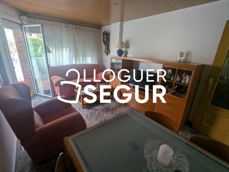 Foto fab88f58-53cd-490e-b51e-0099325ed8d8. Location appartement avec chauffage dans Prosperitat Barcelona