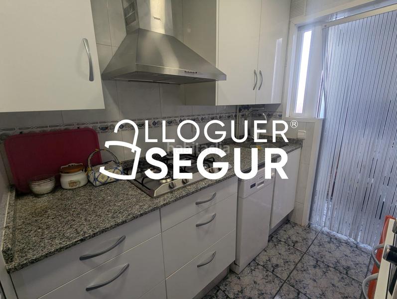 Foto ffd930dc-bd0f-4ca9-979c-de4677b6fbd7. Location appartement avec chauffage dans Prosperitat Barcelona