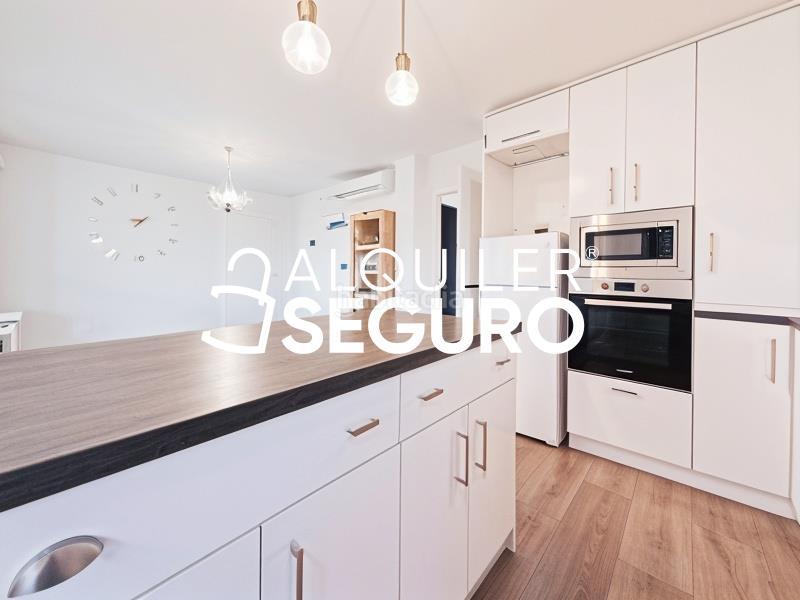 Foto 5da862a6-8ced-4e17-b95c-90bd26df2275. Location appartement avec chauffage dans Caballería Española Alcalá de Henares