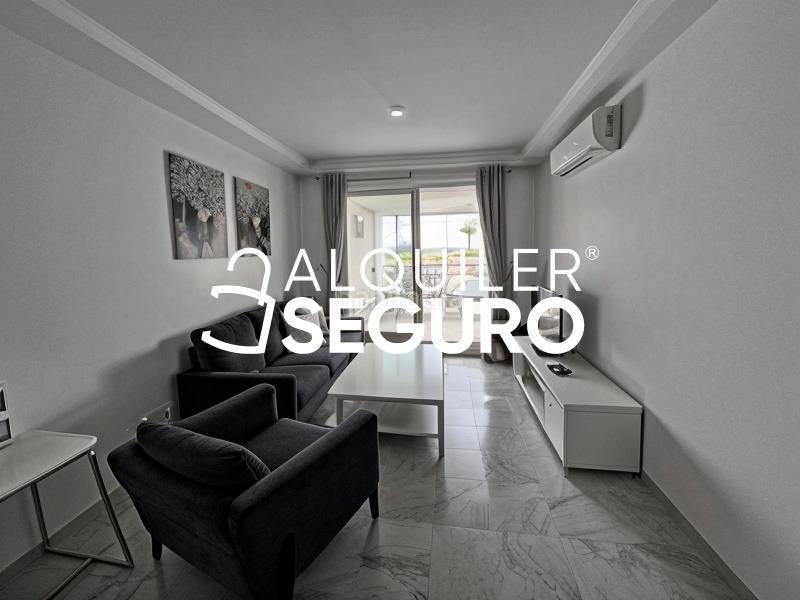 Foto 3175bd06-c375-4945-93ff-a2e10c610d86. Alquiler piso  c hacienda en bahía de Casares Casares