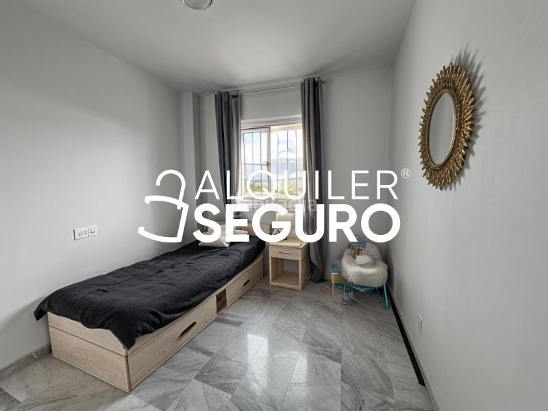 Foto b14bd21a-dd88-43a9-9079-670c38645f71. Location appartement avec parking dans bahía de Casares Casares