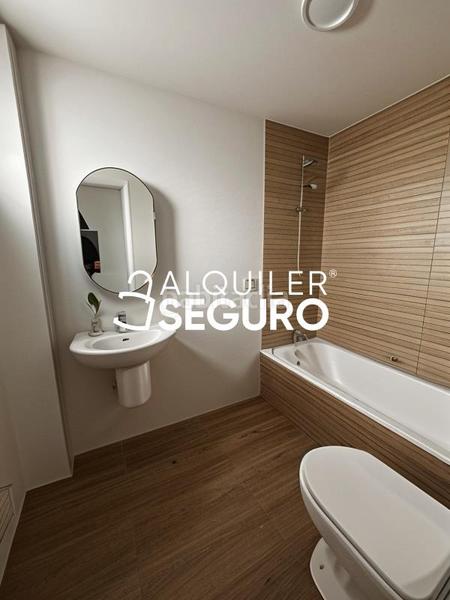 Foto cabf3953-59d4-427e-8cdf-129e2897f0f9. Rent flat with parking in bahía de Casares Casares