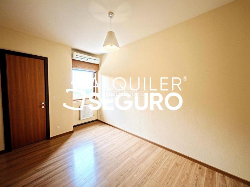 Foto d5f76c77-df81-4a3d-aa35-0db56e0e13c1. Location appartement avec chauffage parking dans Estación-Centro Tres Cantos