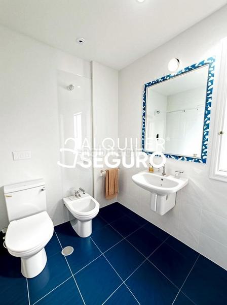 Foto 8e607a95-b612-42ff-8b23-51baa6e749de. Rent flat with heating parking in Estación-Centro Tres Cantos