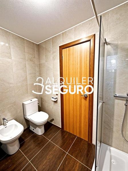 Foto f5dffbe3-e5ad-4b69-a6b2-5d8bbd85110d. Rent flat with heating parking in Estación-Centro Tres Cantos