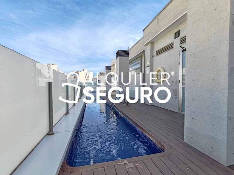 Foto 563749bd-c538-4fc4-8d55-e9ac77fb4340. Affitto appartamento con piscina in Ensanche-Diputación Alicante