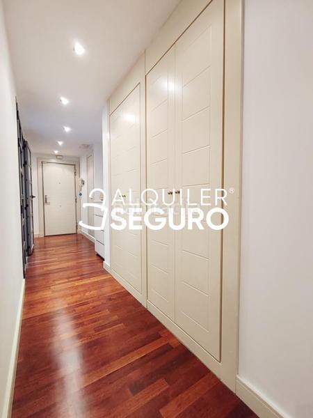 Foto bb1a70d9-542f-4047-ad4c-4c043060a530. Miete etagenwohnung mit pool in Ensanche-Diputación Alicante