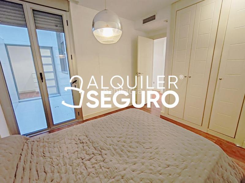 Foto 987d2097-4712-48ea-8357-beeb53768f69. Rent flat with pool in Ensanche-Diputación Alicante