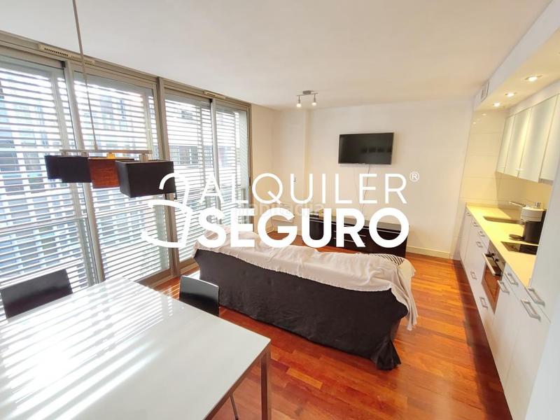 Foto c351d755-49b5-4924-bc24-fa326faf0775. Rent flat with pool in Ensanche-Diputación Alicante