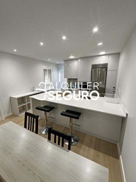 Foto 2aeeae72-4fb4-43f2-8edd-ca26566d9729. Alquiler piso  c san pedro en Casco Antiguo Alcorcón