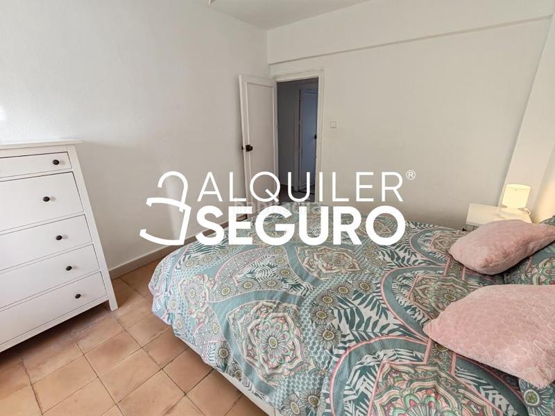 Foto 0eda65b1-536d-49c7-ba26-3df9368aa165. Rent flat with parking in Goteta Alicante