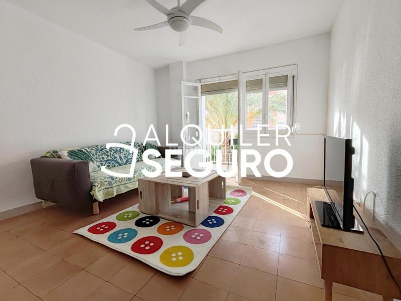 Foto e37a4061-0eb7-495b-8888-e167464c5cf5. Rent flat with parking in Goteta Alicante