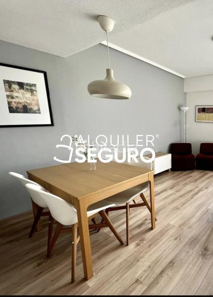 Foto 16bab02d-a2c1-4d75-8d7f-4bd7ce23f65f. Location appartement avec chauffage dans San Juan Bautista Madrid