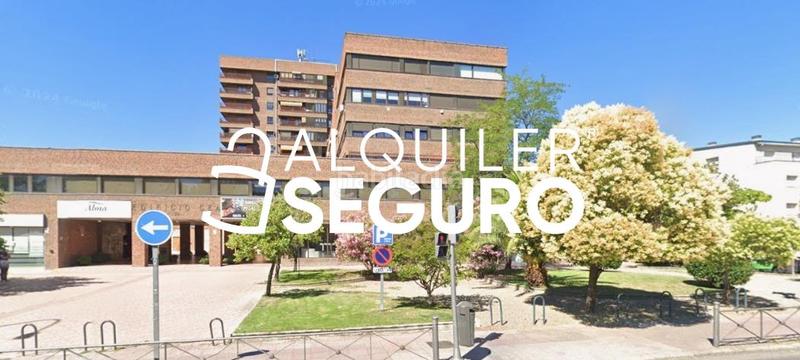 Foto 4204ae2d-3db1-429e-8b06-22552a75d1cb. Rent flat with heating in San Juan Bautista Madrid