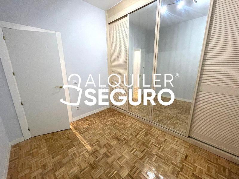 Foto e27e3eac-1a4d-4b88-b325-11cf8b676401. Miete etagenwohnung mit heizung in Pacífico Madrid