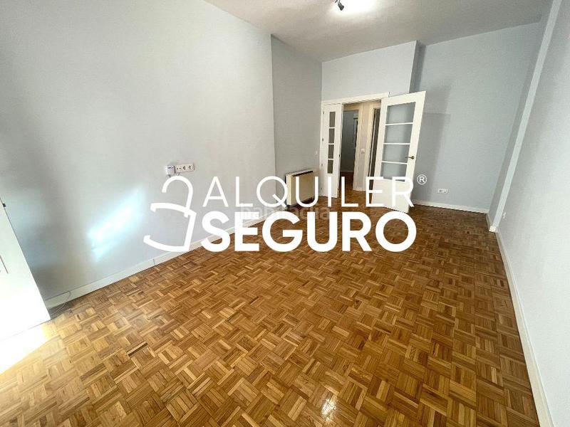 Foto 39229eda-17a3-475d-bd1b-617883a6e288. Rent flat with heating in Pacífico Madrid