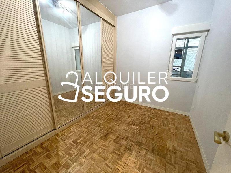 Foto c474f7d2-cda9-4c31-9578-574a57b9cc80. Rent flat with heating in Pacífico Madrid