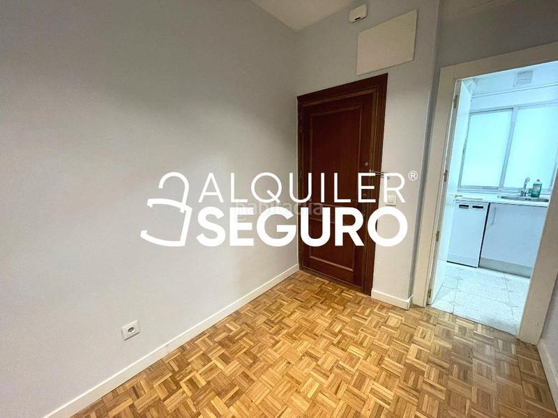Foto cc133443-a725-47ff-a791-8fcf36b62246. Rent flat with heating in Pacífico Madrid