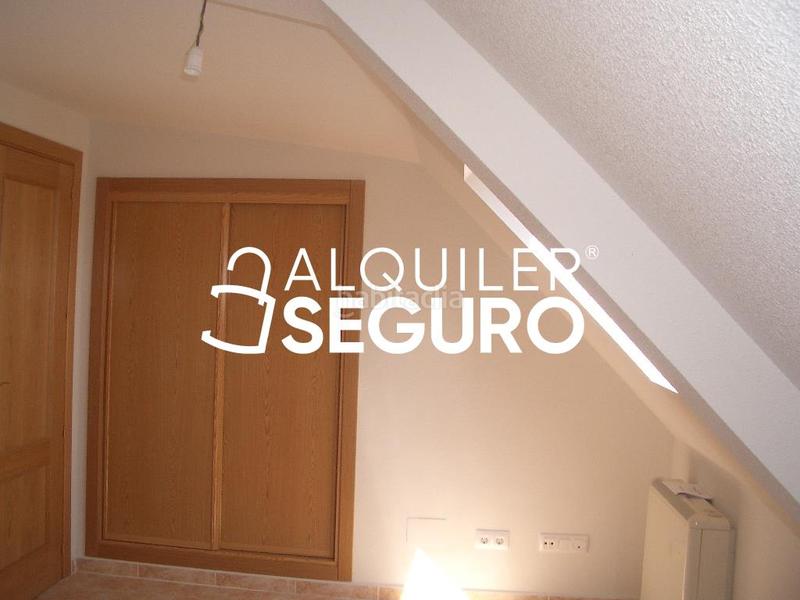 Foto 4710d073-7dcf-40f1-8655-5d41ff02c55e. Alquiler chalet  c josé moya montero en Valmojado