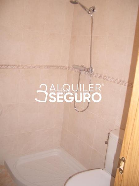 Foto 9158b83f-78df-481a-8fbe-38d8f03a63e3. Alquiler chalet  c josé moya montero en Valmojado