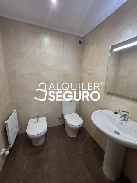 Foto ff10343b-ef74-4bd3-a5f9-23d8661e7a39. Affitto appartamento con riscaldamento parcheggio in Barakaldo