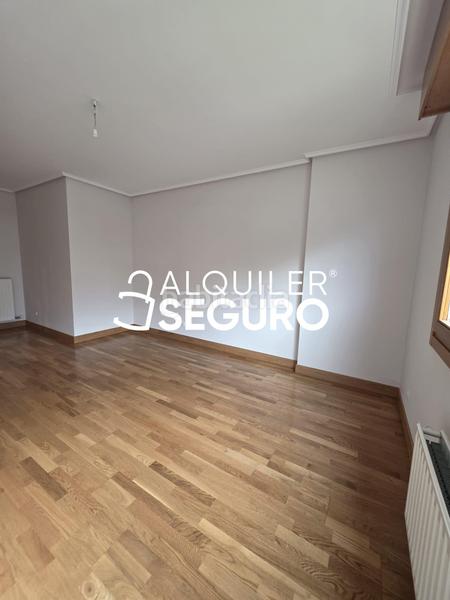 Foto 7e428ac5-c819-44d9-a713-a3461dd2a1a5. Location appartement avec chauffage parking dans Arteagabeitia - Retuerto - Kareaga Barakaldo