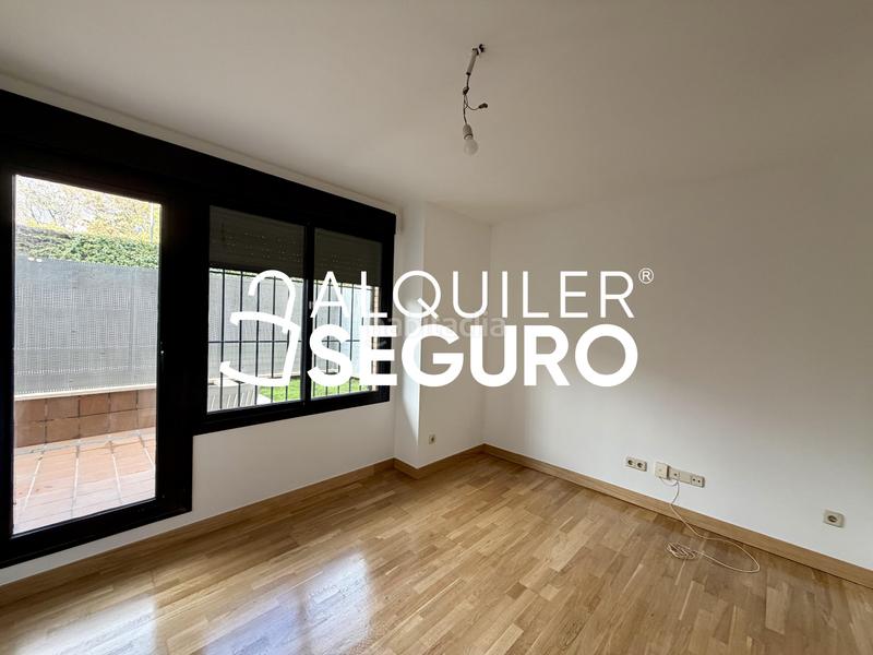 Foto 2a51d3a4-01bf-4db7-ae6a-5436d0dd4617. Rent flat with heating parking pool in Estación Valdemoro