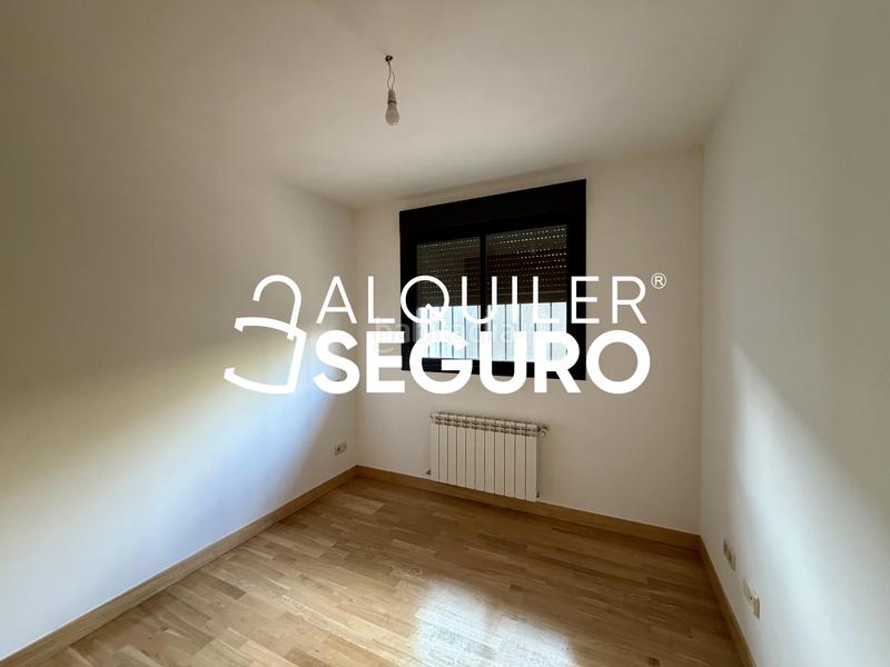 Foto e0370cf8-9d2d-4787-9869-ee242b32e69e. Rent flat with heating parking pool in Estación Valdemoro