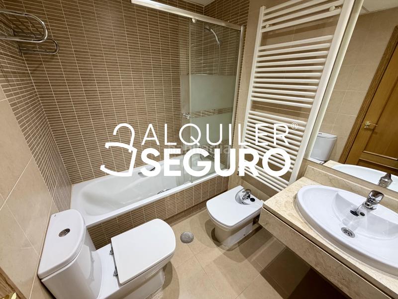 Foto e50d3314-034a-41b8-af26-5f06f3b43533. Rent flat with heating parking pool in Estación Valdemoro