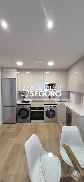 Foto 3ea0cad8-4a83-4bef-b162-53090bdc3f17. Location appartement avec chauffage parking piscine dans Siero