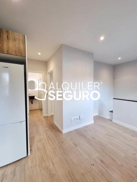 Foto 3c1c8fb9-5a40-4e5b-afa2-90aaa1cfaa1a. Location appartement avec chauffage dans Guadarrama
