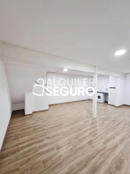 Foto 593c051a-1b42-4814-a73a-304fb894c864. Location appartement avec chauffage dans Guadarrama