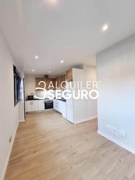 Foto 6b8259ed-8e78-4b7d-a8b7-09bff617142c. Location appartement avec chauffage dans Guadarrama