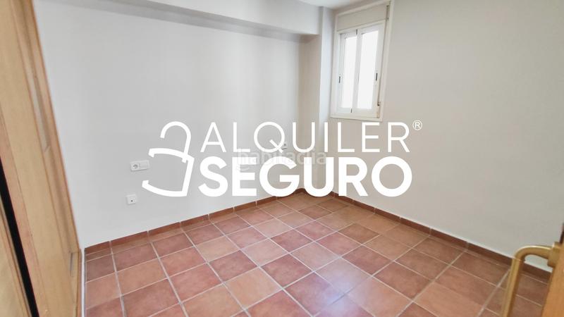 Foto 4e6f0574-c2ea-480d-9308-ef6ebf02ac65. Alquiler piso  c san juan de la peña en Els Orriols Valencia