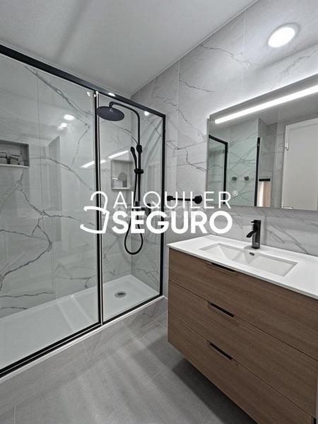 Foto 1c821480-0512-42c3-a0ea-cb9b9ce01b41. Miete etagenwohnung mit heizung in Ciudad 70 Coslada