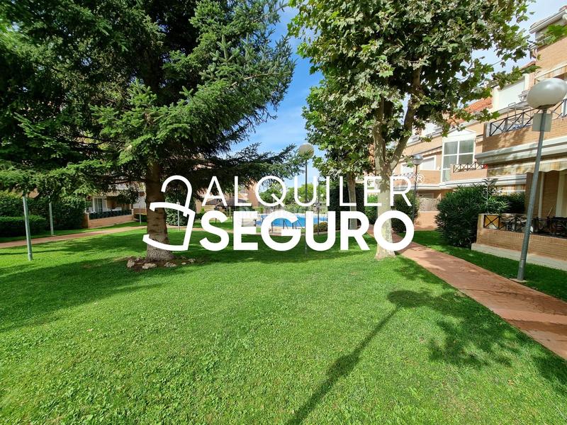 Foto 192a9043-647a-4ca5-82d2-246b0f8718b0. Rent flat with pool in Castillo-Campodón Villaviciosa de Odón