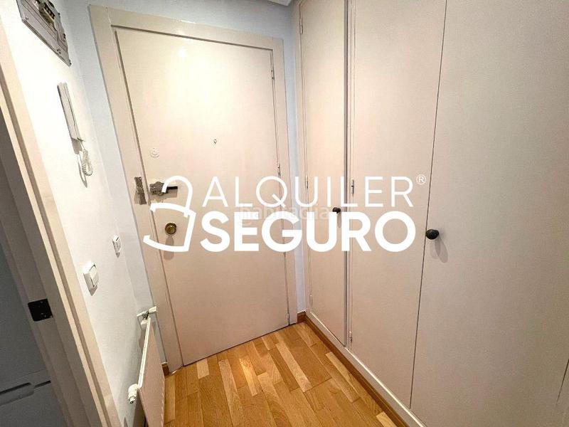 Foto b377d6c7-81d1-4d8d-8f3e-af57d9d75f7a. Alquiler piso  c matilde diez en Ciudad Jardín Madrid